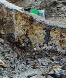 Pegmatite thickens in front of pocket 11